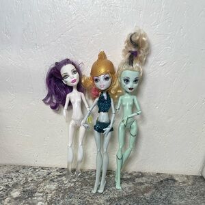 Monster High Doll Lot - Frankie Stein, Spectra Vondergeist, and Lagoona Blue